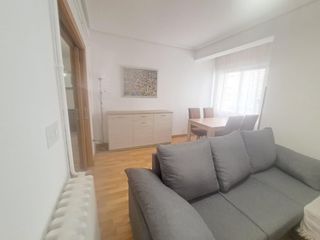 Location Appartement  Calle gregoria campil. Oportunidad única en el corazón de ponferrada!