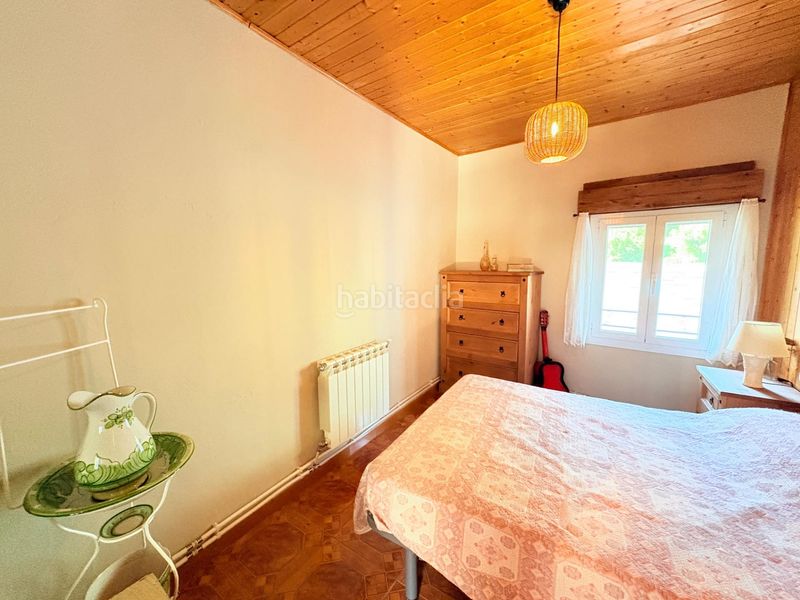 Foto c86f71ce-8b14-4ab2-8e7e-6acc1ec6d1f1. Casa amb calefacció a Área Rural Sur Ponferrada