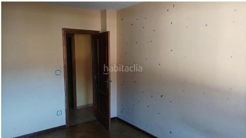 Foto 0193c555-f46c-4624-ac75-cd72e7c5f135. Pis a Villablino