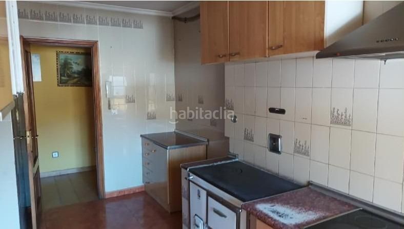 Foto b098ca2a-9184-4ea9-8421-ad6d2cd2952f. Pis a Villablino