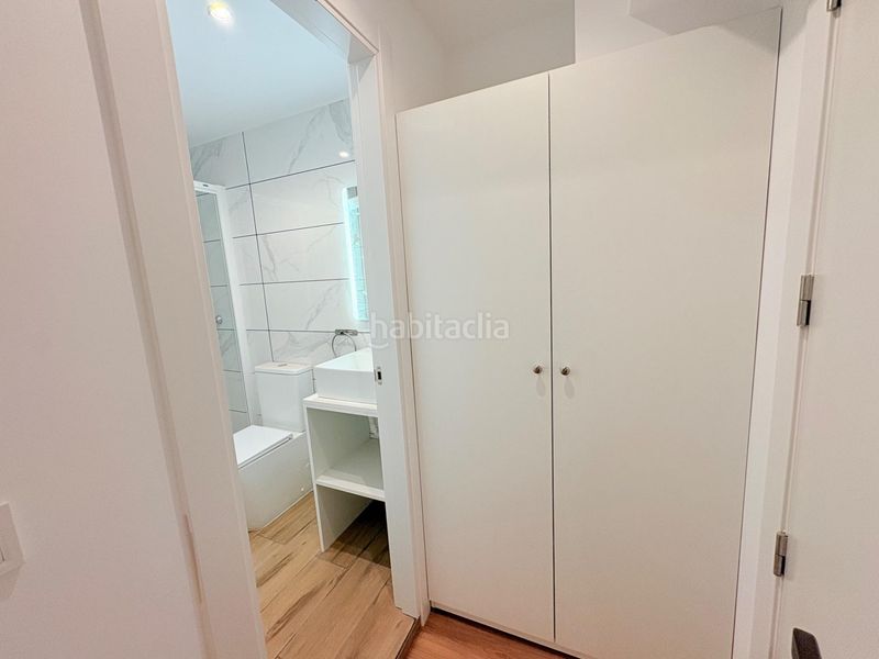Foto f82bb00d-f077-40b3-b07e-e0d7b54db678. Edifici a Centro Ponferrada