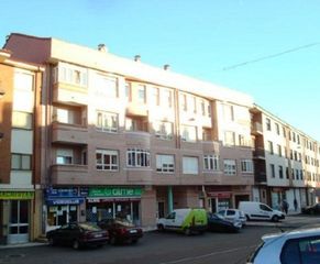 Autoparkplatz in Villaquilambre. Plaza de parking en valencia de don juan