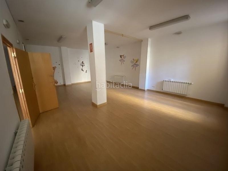 Foto dcf0da45-d1ee-4231-9da0-2709a5cbf8ae. Business premise in Centro Ponferrada