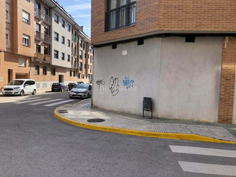 Foto f08117bb-c991-43eb-a05f-0a153fc3dab1. Lloguer local comercial a Zona Alta Ponferrada