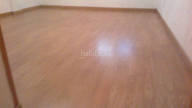 Foto 27b79137-304b-4b26-b9ac-c241d97030ec. Pis amb calefacció aparcament a Vega de Espinareda