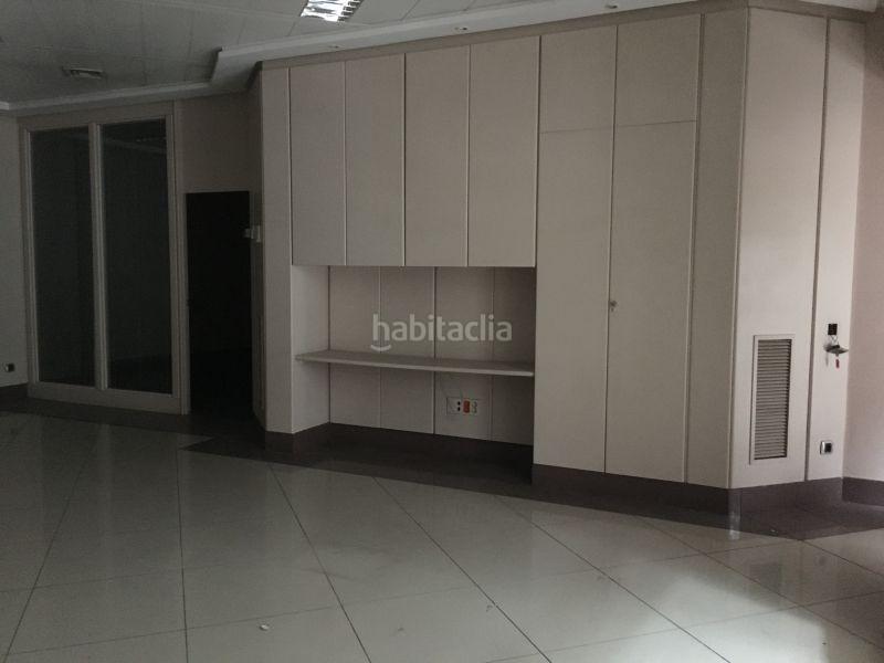 Foto 50f58b04-15c2-4946-ad33-ff43bdcf8d36. Location local commercial dans Flores de Sil - La Placa Ponferrada