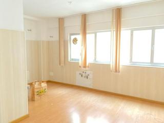 Rent Office space in Centro. Oficina en el centro de ponferrada