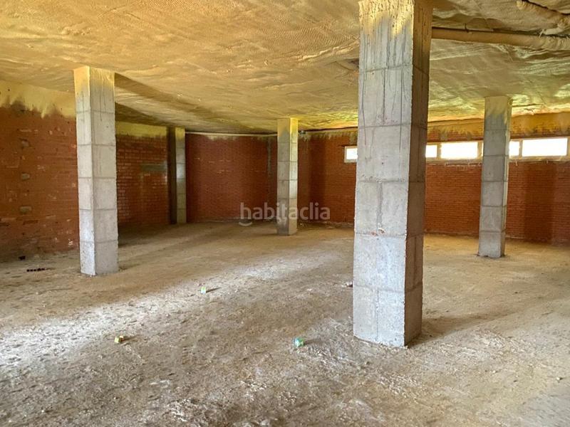 Foto eb5c1d85-750f-4d6a-883d-95e5861fd4b5. Geschäftsraum in calle parque temple 3 in Bembibre