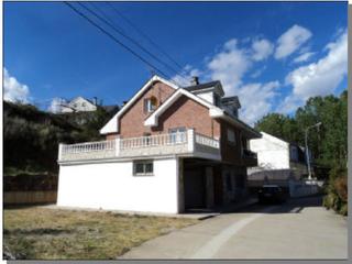 Haus en Calle fogadiza 19. Casa en venta de albares