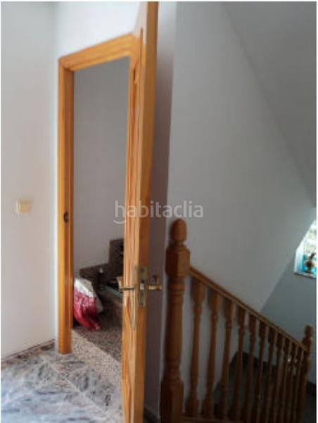 Foto 42ce51e7-fc4e-41c3-81fc-c36607cc87eb. Casa a calle fogadiza 19 a Bembibre