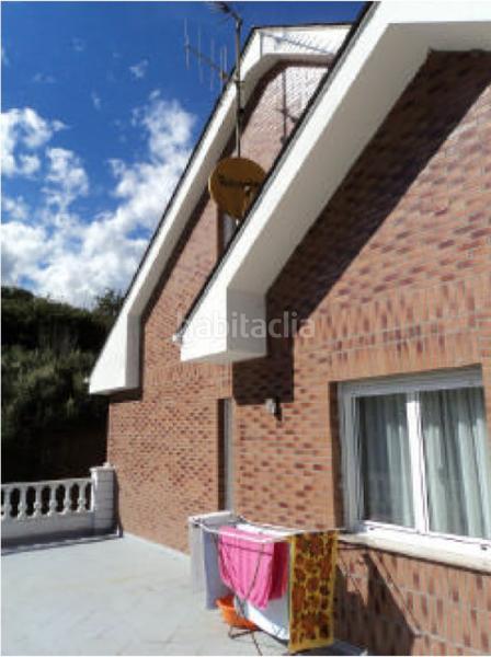 Foto afc99b9f-6067-4bd8-b37c-bbd9a87b0a4e. Casa a calle fogadiza 19 a Bembibre