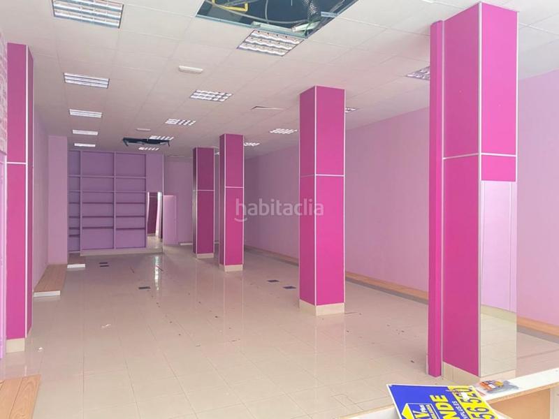 Foto a24d2ddb-fd2a-4f56-ab63-e7ff84e2f8b2. Local comercial a Centro Ponferrada