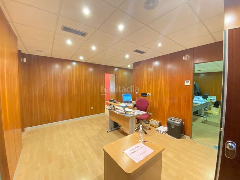 Foto 20801c8a-db53-4da3-8392-b4b765ee3b14. Oficina amb calefacció a Centro Ponferrada