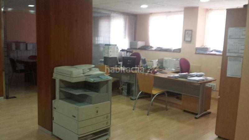 Foto cd1eb9e5-7334-49ed-a64e-86efc28c213d. Oficina amb calefacció a Centro Ponferrada