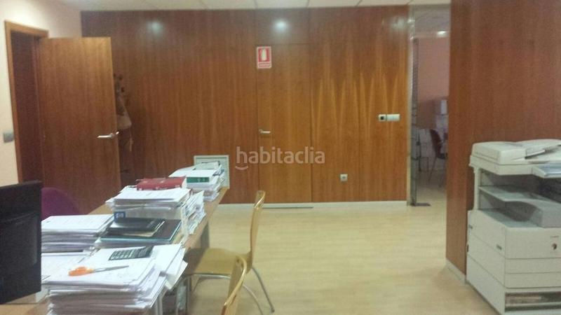 Foto e5526524-b989-412b-b77b-ab90b67d2f6a. Oficina amb calefacció a Centro Ponferrada