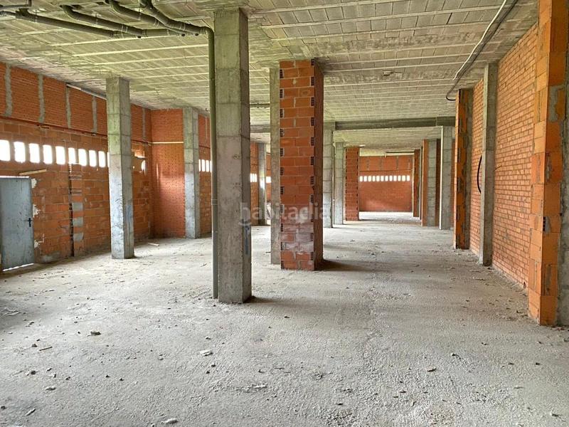 Foto 7aa89ef1-5c2d-4f12-bc4f-82ca48a3f474. Local comercial a calle asuncion 3 a Flores de Sil - La Placa Ponferrada