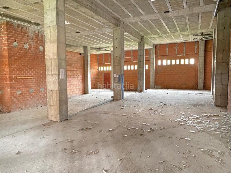 Foto 9f811512-852f-4249-aeaa-169259a54350. Local comercial a calle asuncion 3 a Flores de Sil - La Placa Ponferrada