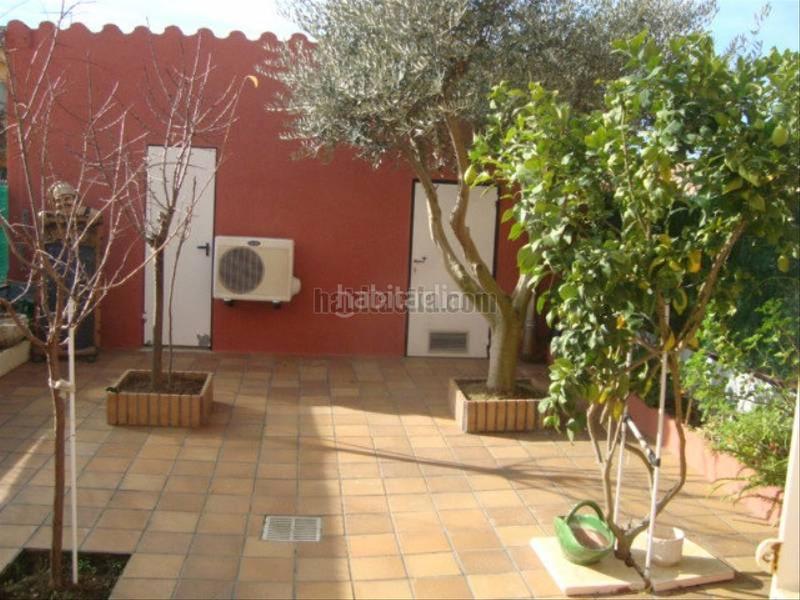 Foto 447e8f33-f97b-4c94-ab0b-201d9bbb18dc. Casa adossada amb calefacció aparcament a Centre Palafrugell