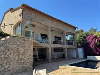 Casa a Urbanitzacions. Platja darocasa