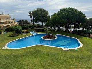 Apartament a Volta de l´Ametller. Sant feliu de guíxolsapartamento