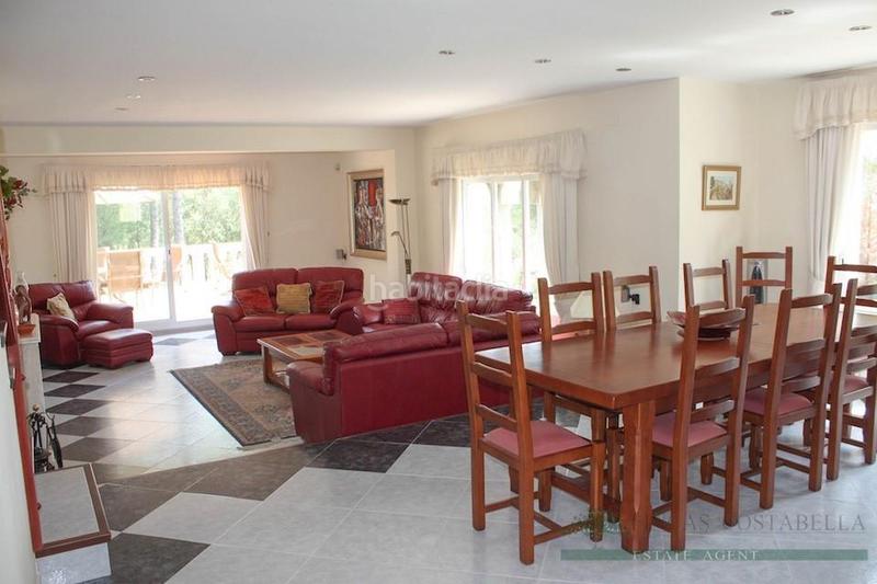 Foto 521a3ad3-d440-4d7c-83a5-529b46c56fa9. Casa amb calefacció aparcament piscina a Fenals Platja d´Aro