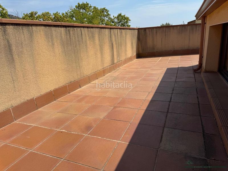 Foto 3c9beda5-cc36-40c6-a90b-95763d908682. Àtic amb calefacció aparcament piscina a Castell d´Aro