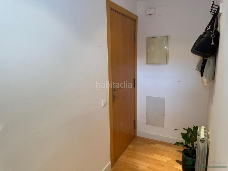 Foto 7b5a0f37-7aba-4d92-a0b5-7fc785ba4ea5. Àtic amb calefacció aparcament piscina a Castell d´Aro