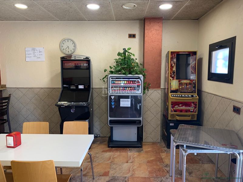 Foto 4d772763-c7b9-4eaa-be3c-8f43f647adfd. Local comercial local en Caldes de Malavella