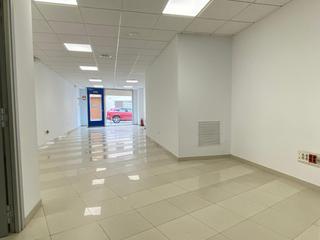 Location Local commercial à Sant llorenç 15. Sant llorenç  passeig bertrand