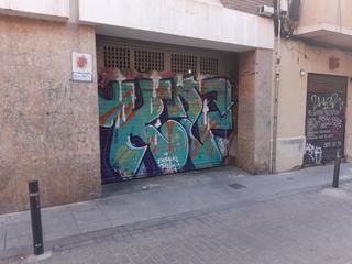 Aparcament cotxe a Guilleries