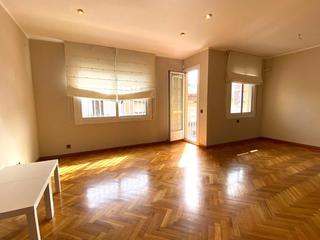 Location Appartement à Roses-Castellbell. Sant jaume  daoiz i velarde