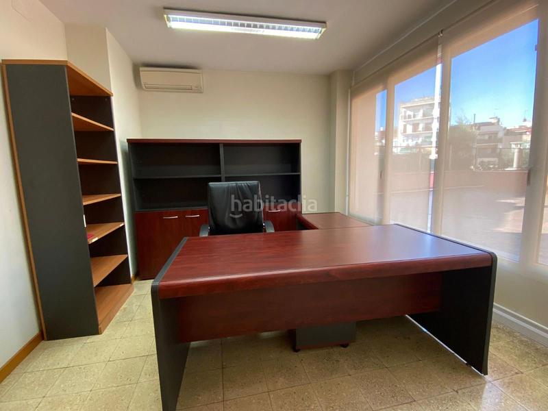 Foto 517b5497-0e39-4927-9c41-bd8aa40d3f43. Lloguer oficina a Centre-Can Nadal Sant Feliu de Llobregat
