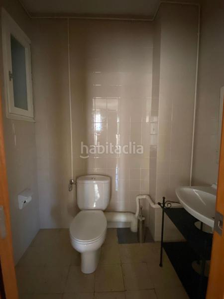 Foto 5d16801e-2ea0-4896-9c5c-fb3b187ada0b. Lloguer oficina a Centre-Can Nadal Sant Feliu de Llobregat