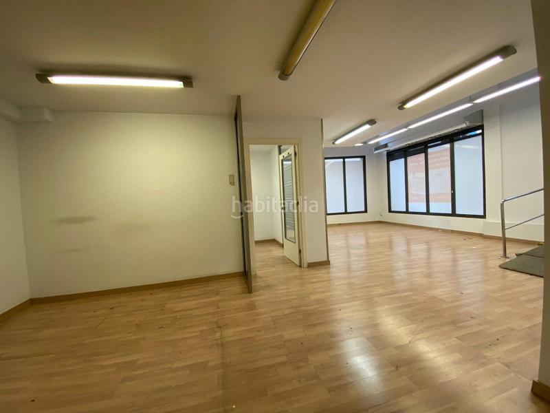 Foto 040183ed-d63b-4c27-b2ef-5cca22deb818. Lloguer local comercial a esglesia 2 a Centre-Can Nadal Sant Feliu de Llobregat