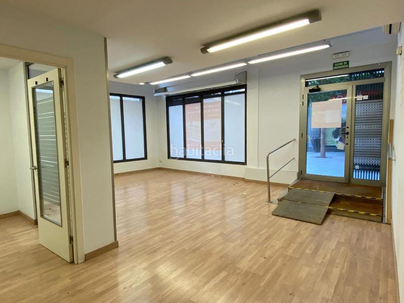 Foto 4d08aca8-8141-4170-b6c6-270159a1af18. Lloguer local comercial a esglesia 2 a Centre-Can Nadal Sant Feliu de Llobregat