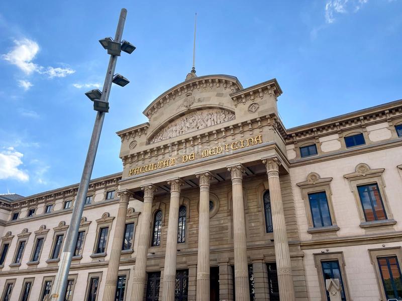 Foto a21dcf6f-34f4-4ac3-9e0c-4868e90f7919. Local comercial a L´Antiga Esquerra de l´Eixample Barcelona