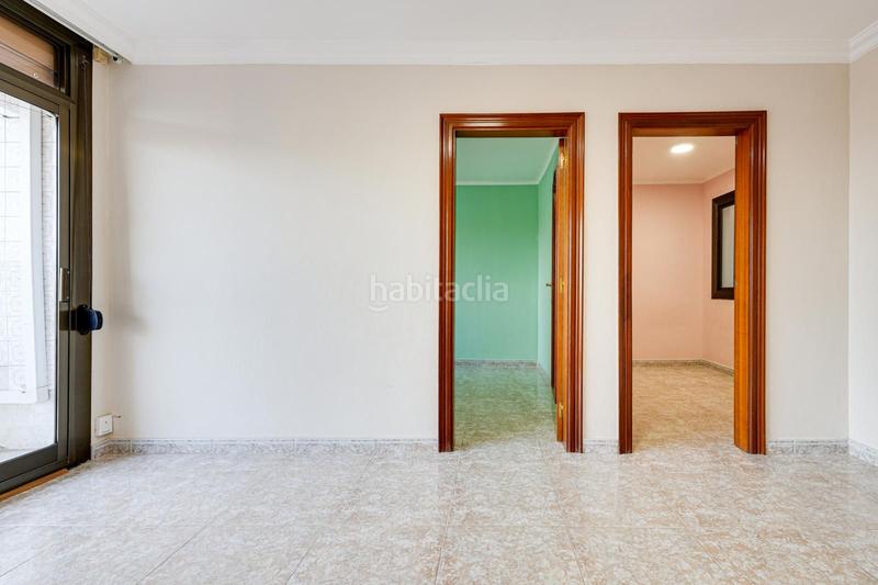 Foto 12649308-107e-4366-a5eb-f8db25b1342b. Piso  luminoso con ascensor en Roses-Castellbell Sant Feliu de Llobregat