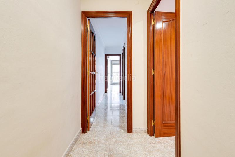 Foto 8ea6690f-4b23-4531-b7f9-4f1764a26344. Piso  luminoso con ascensor en Roses-Castellbell Sant Feliu de Llobregat