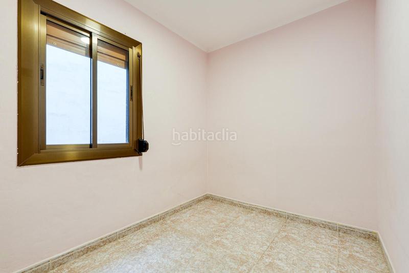 Foto da2d1fed-8f07-44da-9702-a45a355d0370. Piso  luminoso con ascensor en Roses-Castellbell Sant Feliu de Llobregat