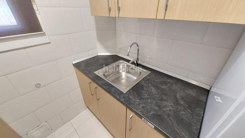 Foto 2da7f31e-2db9-4014-9570-6341a5021070. Alquiler piso guilleries plaça del diamant en Vila de Gràcia Barcelona