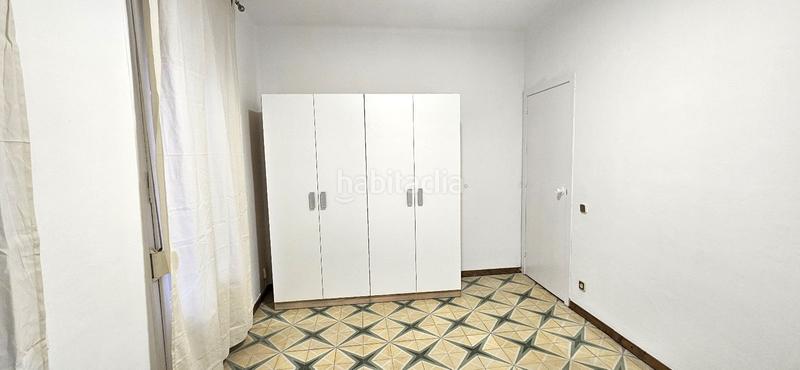 Foto d29f0b50-5f8c-4bcc-8b55-336d18255c93. Alquiler piso guilleries plaça del diamant en Vila de Gràcia Barcelona