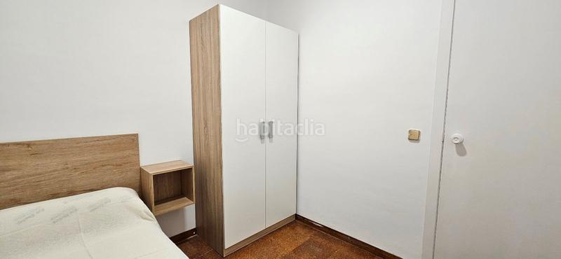 Foto ea25c48d-d1da-45c5-a099-c6b187631856. Alquiler piso guilleries plaça del diamant en Vila de Gràcia Barcelona