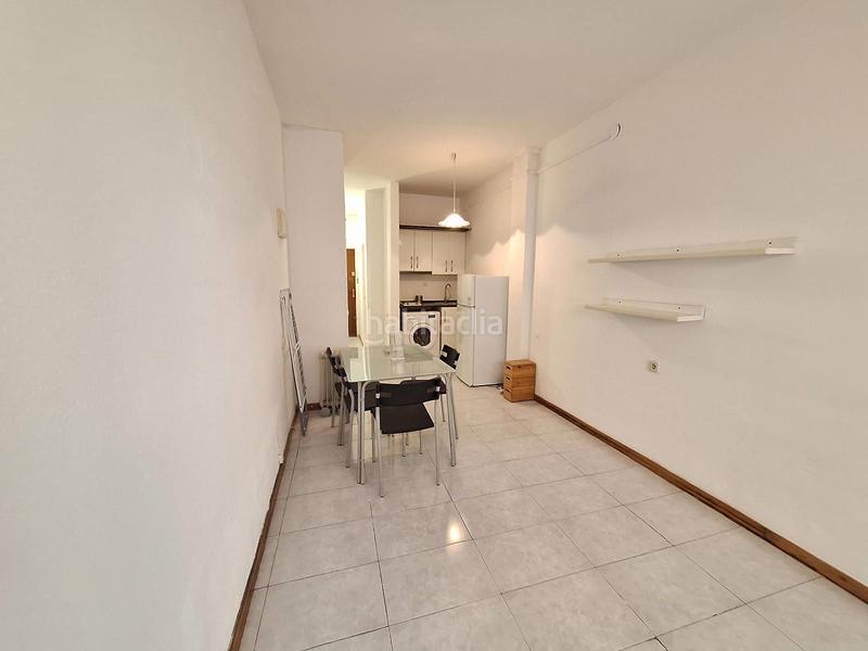 Foto efe5c664-23f4-4733-b12b-562ba1a3c693. Lloguer pis a Baix Guinardó Barcelona