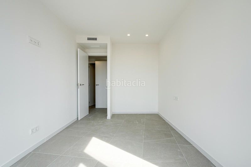 Foto 694e3cd7-614c-4e88-8b7e-82e4312c5fd2. Piso riera de la creu 54 3º1ª en Centre Hospitalet de Llobregat (L´)