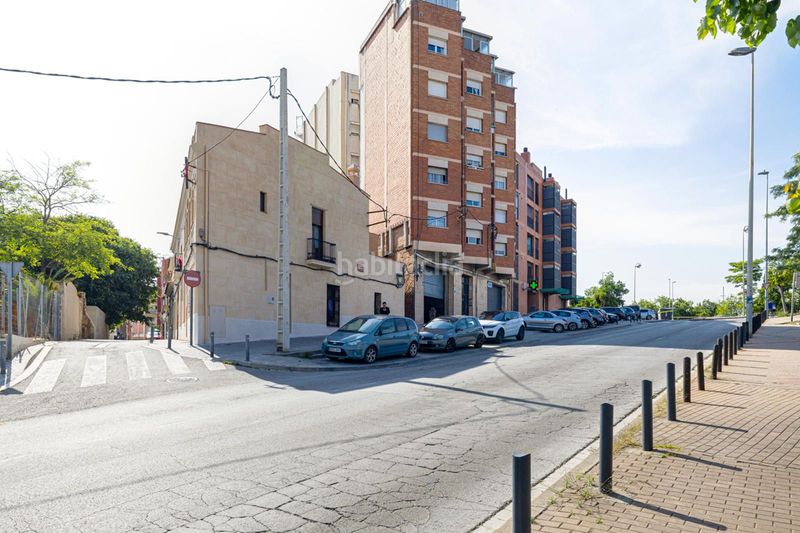 Foto 3855c6a5-7be1-4417-9dc2-6890d4d91769. Edifici a Safaretjos Santa Coloma de Gramenet