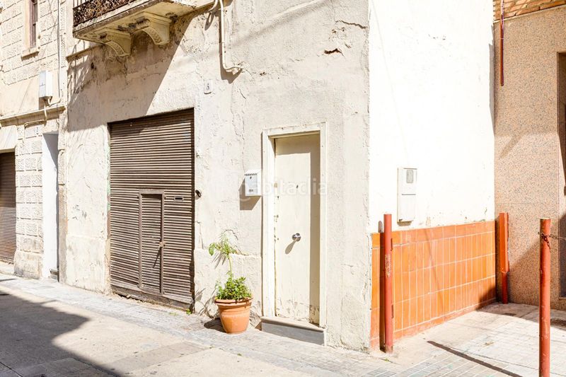 Foto 700a31dd-c30b-4d70-b5b6-5c72a47ab710. Edifici a Safaretjos Santa Coloma de Gramenet