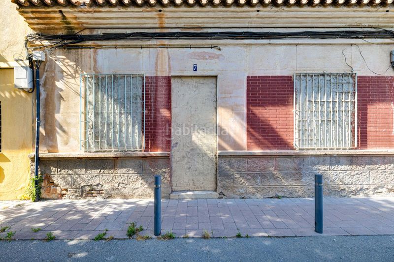 Foto bca72c88-7488-438c-b29c-53dc97c9426c. Edifici a Safaretjos Santa Coloma de Gramenet