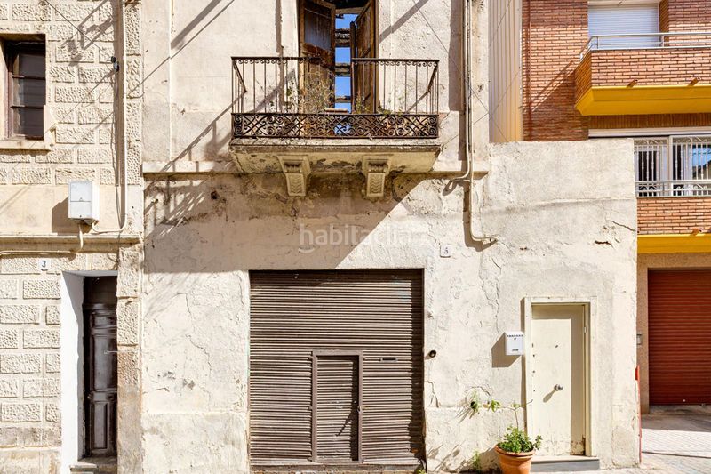 Foto ea1ca164-7987-4b61-ba67-b0ba02d6af38. Edifici a Safaretjos Santa Coloma de Gramenet