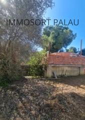 Terrain rsidentiel dans Palau-solit i Plegamans. Parcela en can riera + almacn