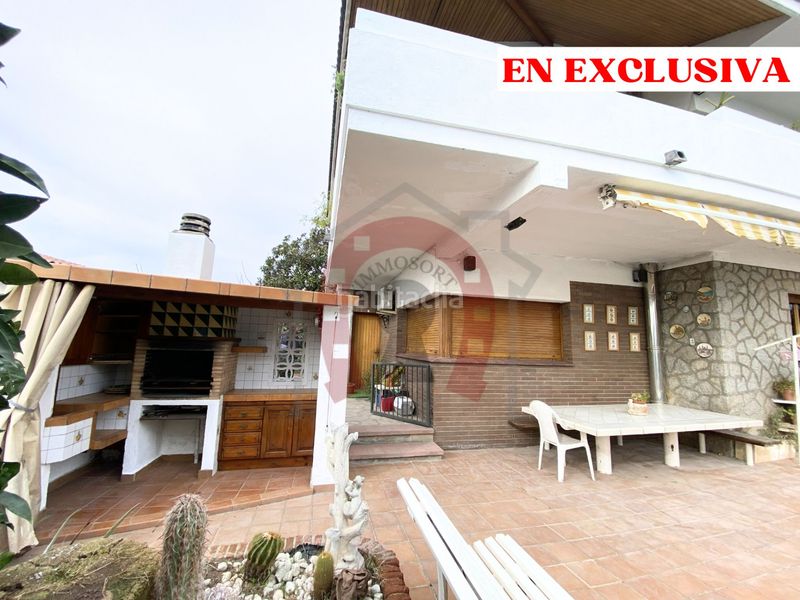 Foto 4aa029c4-7eb9-469b-aa4a-677b0e057798. Casa amb aparcament piscina a Palau-solità i Plegamans